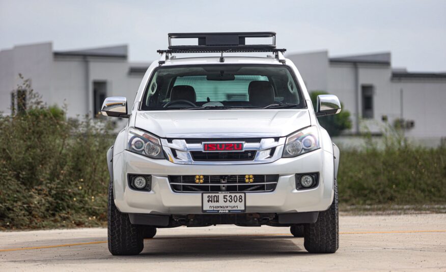 Isuzu D-max 3.0 AT 4x4 V-Croos PF-รถบ้านมือสอง