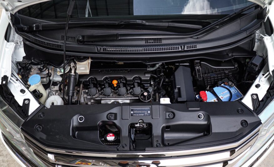 Honda Stepwagon Spada 2.0 EL PF-รถบ้านมือสอง