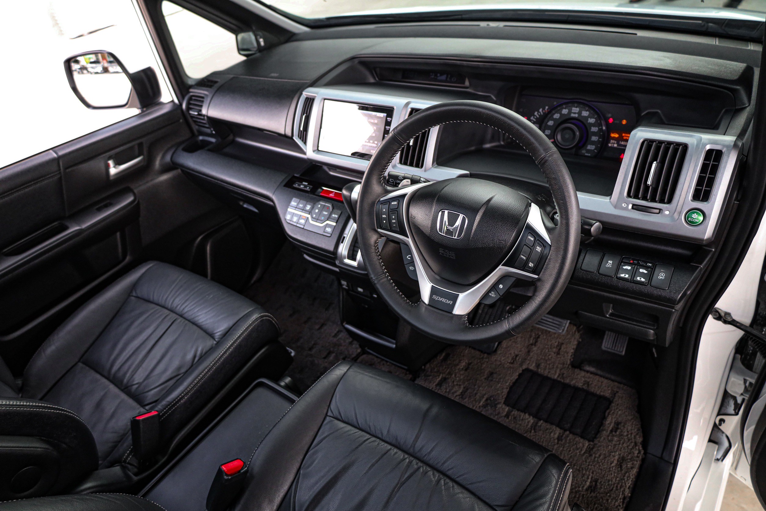 Honda Stepwagon Spada 2.0 EL PF-รถบ้านมือสอง