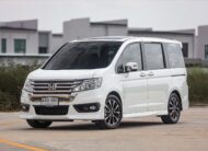 Honda Stepwagon Spada 2.0 EL PF-รถบ้านมือสอง