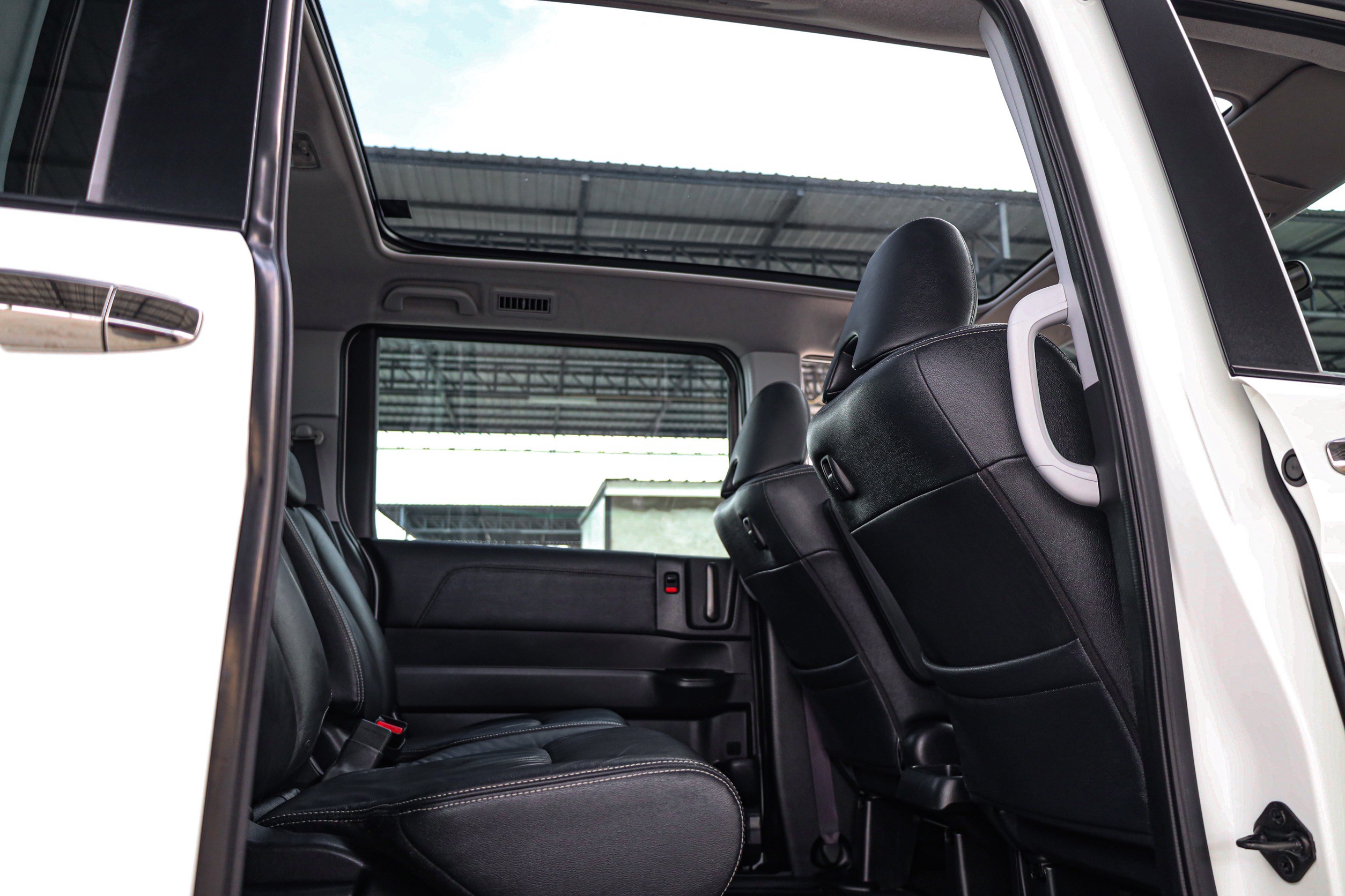 Honda Stepwagon Spada 2.0 EL PF-รถบ้านมือสอง