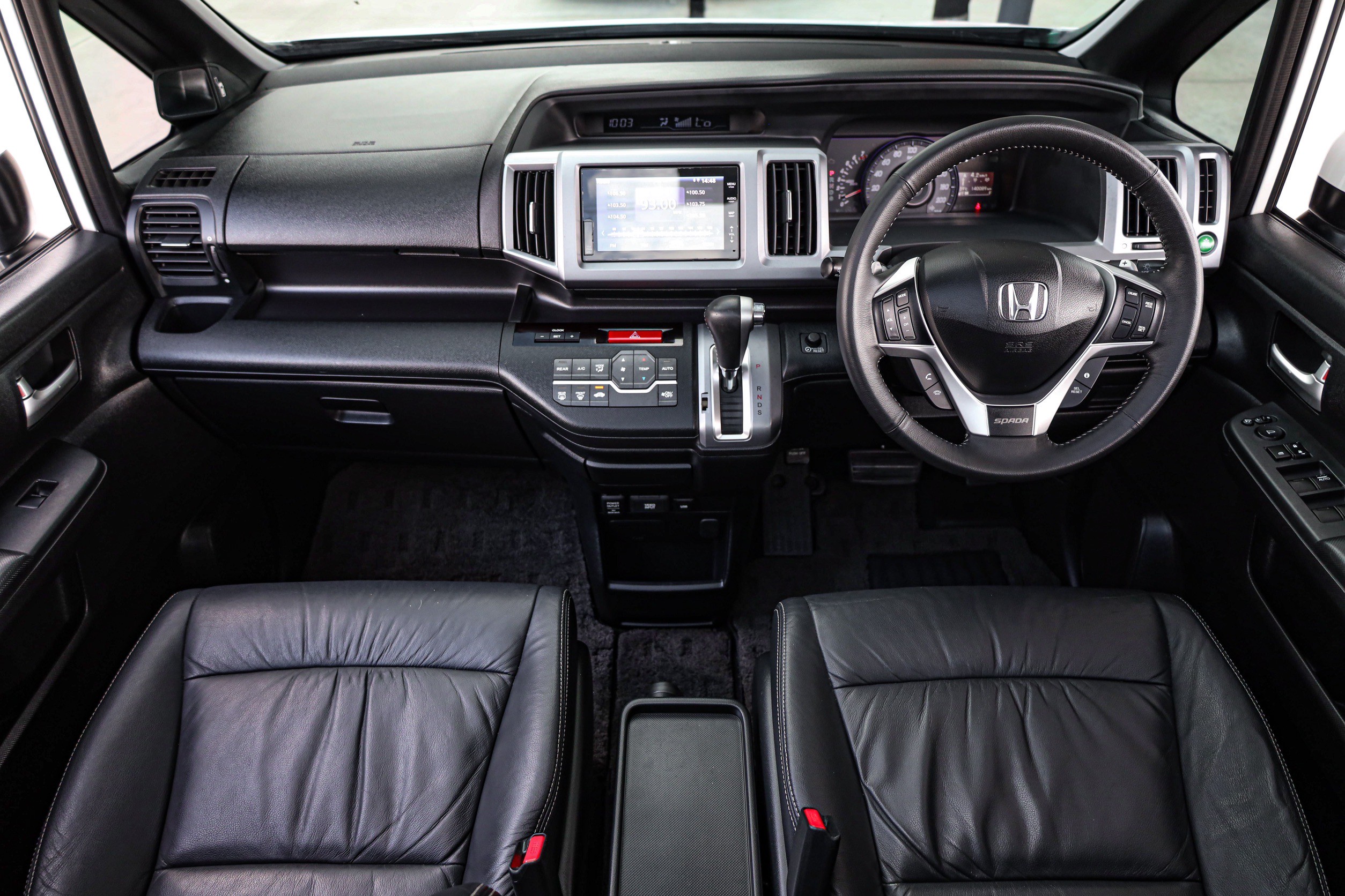 Honda Stepwagon Spada 2.0 EL PF-รถบ้านมือสอง