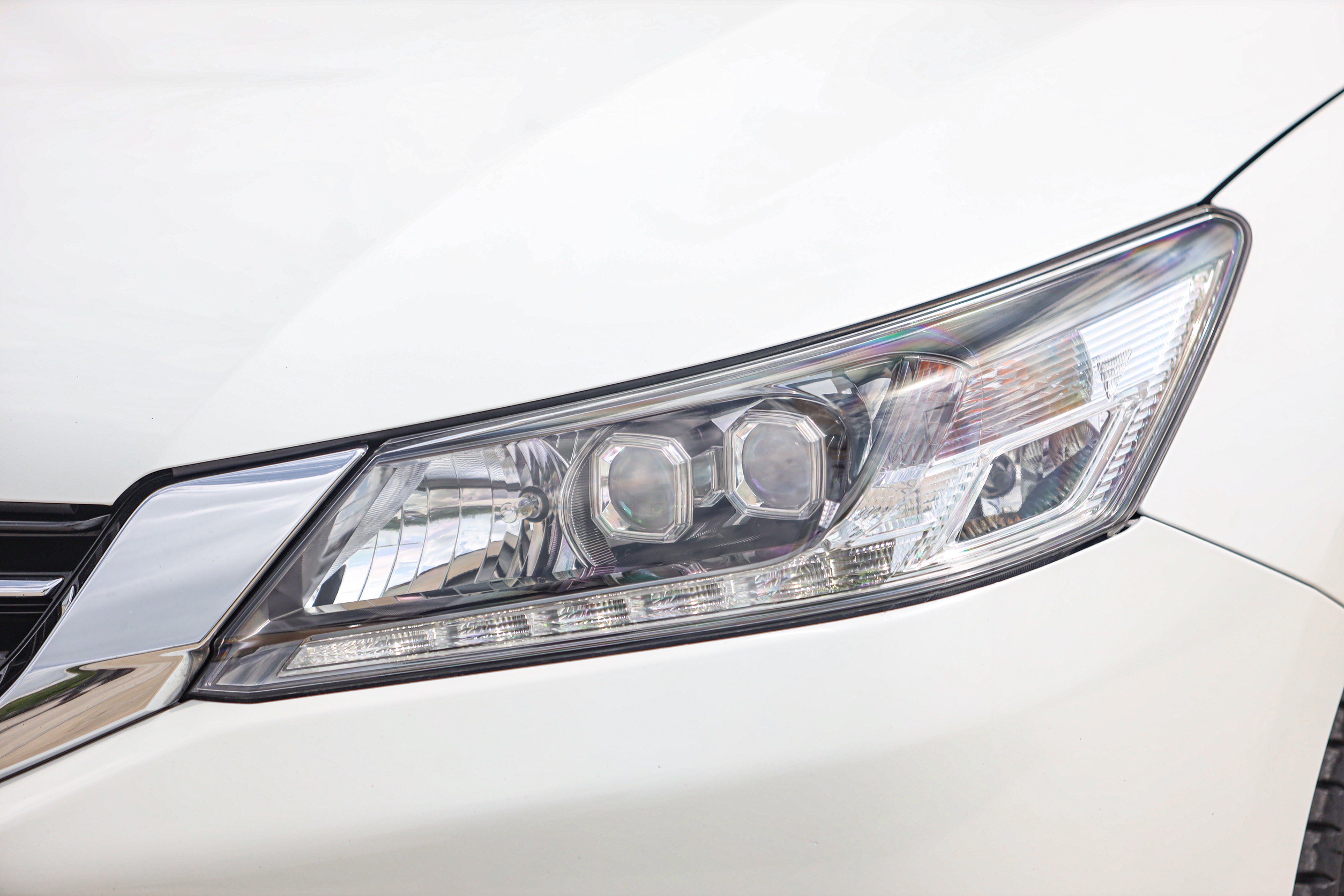 Honda Accord 2.4 Tach PF-รถบ้านมือสอง