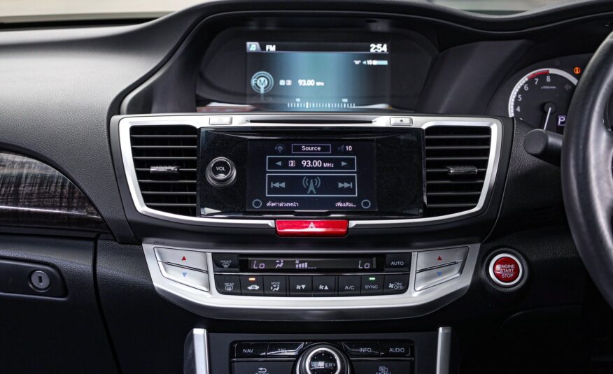 Honda Accord 2.4 Tach PF-รถบ้านมือสอง
