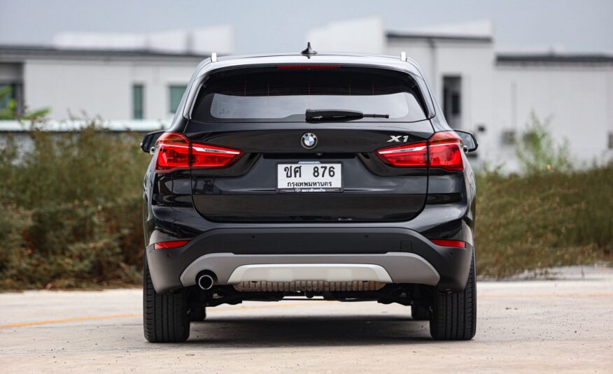 Bmw X1 1.5 sDrive18i xLine PF-รถบ้านมือสอง