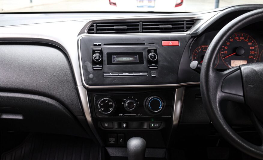 Honda New City s AT PF-รถบ้านมือสอง