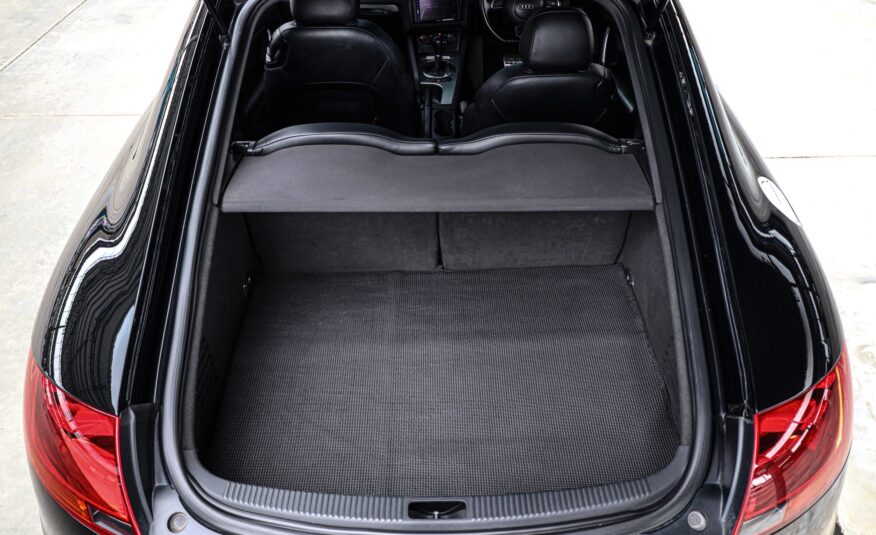 Audi TT 2.0 PF-รถบ้านมือสอง