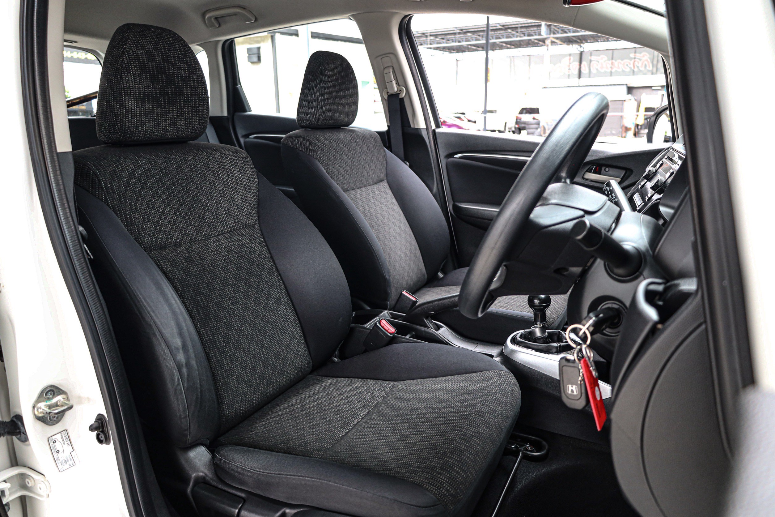 Honda Jazz GK S MT PF-รถบ้านมือสอง