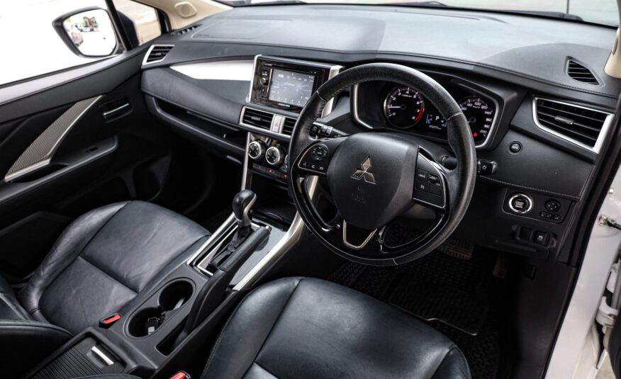 Mitsubishi Xpander PF-รถบ้านมือสอง