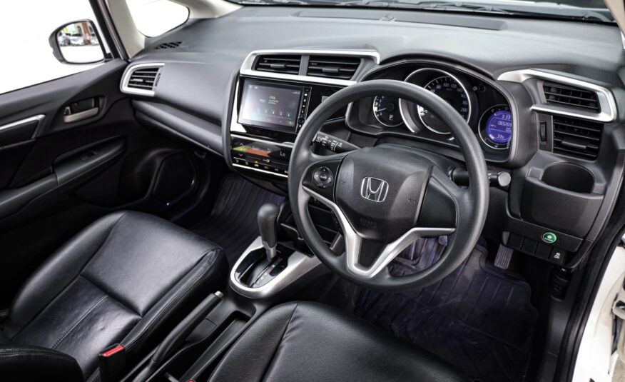 Honda Jazz GK V+ PF-รถบ้านมือสอง