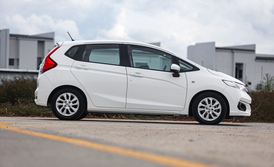 Honda Jazz GK V+ PF-รถบ้านมือสอง