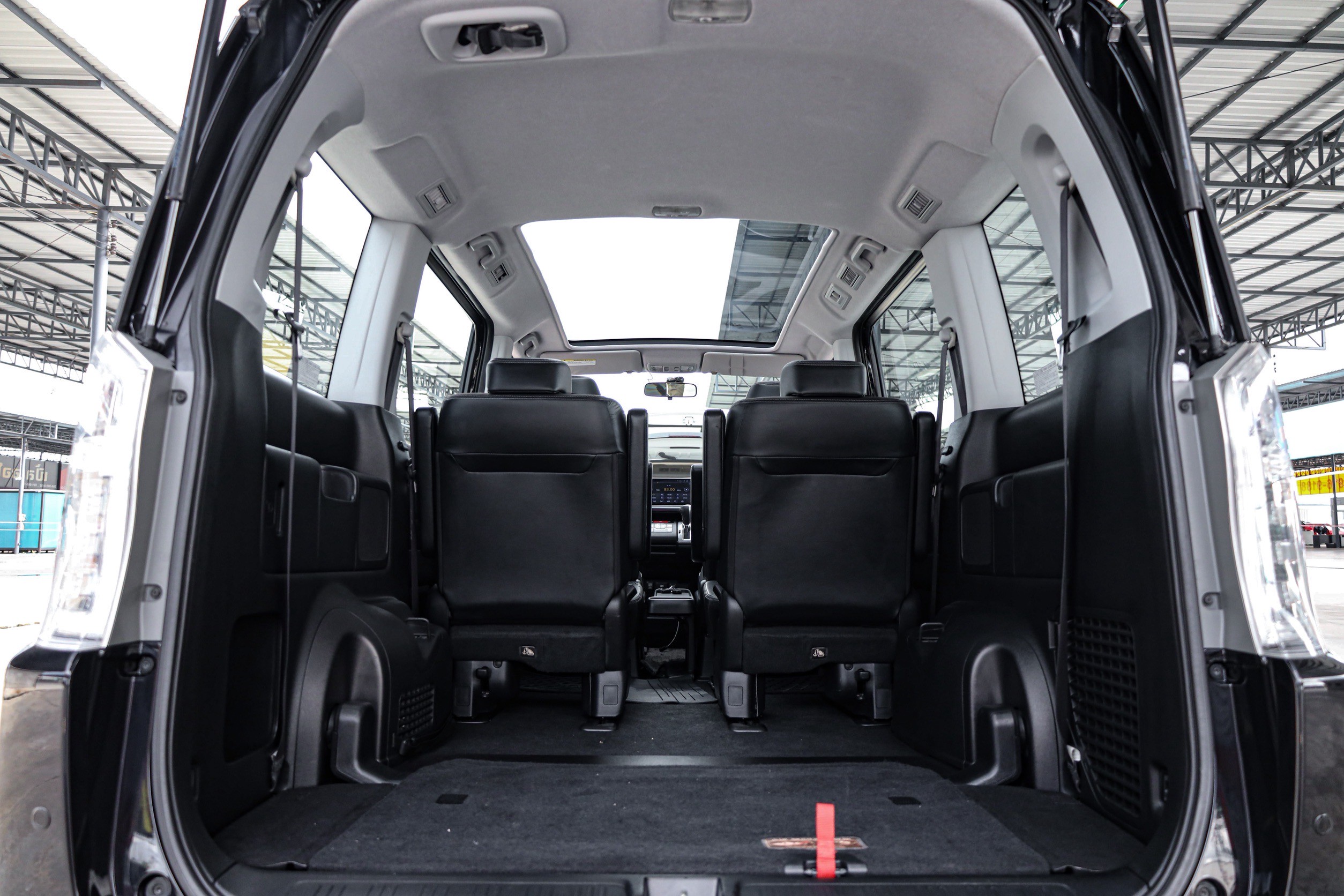 Honda Stepwagon Spada 2.0 E PF-รถบ้านมือสอง