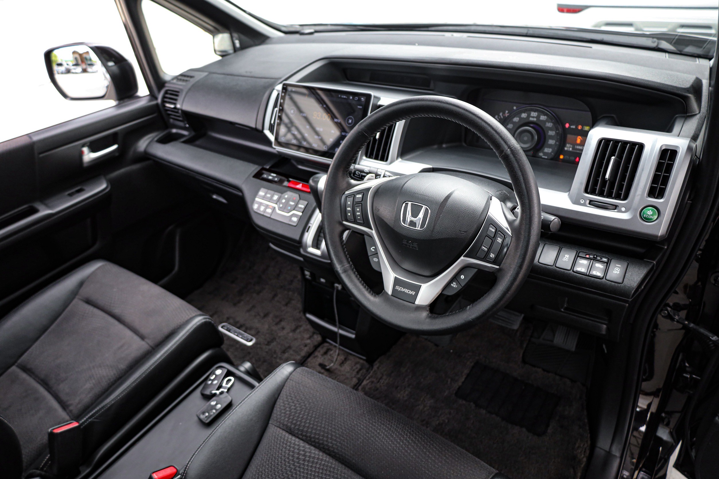 Honda Stepwagon Spada 2.0 E PF-รถบ้านมือสอง