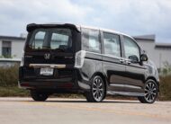 Honda Stepwagon Spada 2.0 E PF-รถบ้านมือสอง