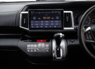 Honda Stepwagon Spada 2.0 E PF-รถบ้านมือสอง