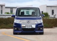 Honda Stepwagon Spada 2.0 PF-รถบ้านมือสอง