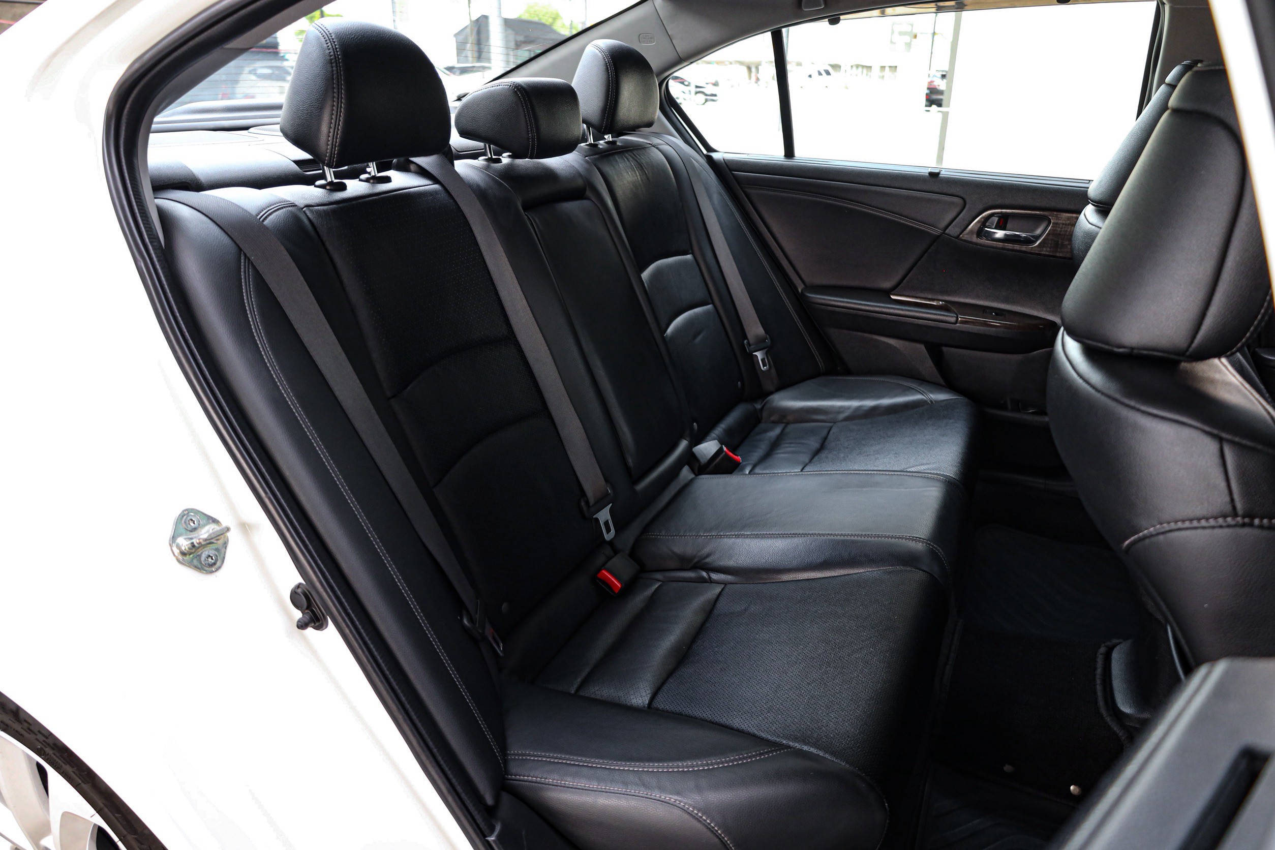 Honda Accord 2.4 Tach PF-รถบ้านมือสอง