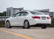 Honda Accord 2.4 Tach PF-รถบ้านมือสอง