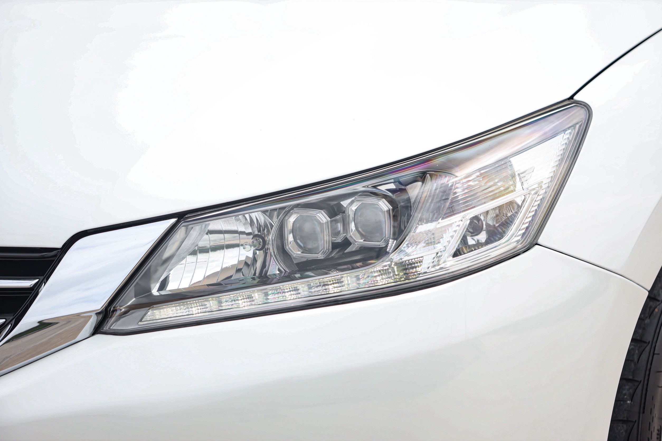 Honda Accord 2.4 Tach PF-รถบ้านมือสอง