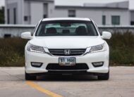 Honda Accord 2.4 Tach PF-รถบ้านมือสอง