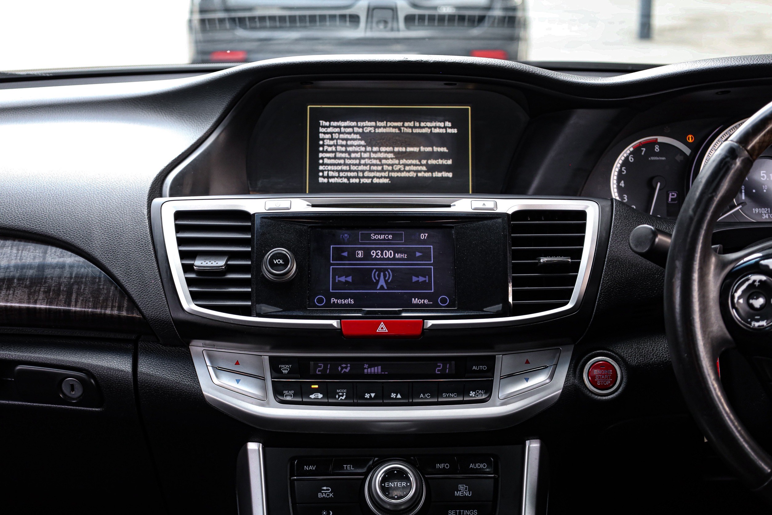 Honda Accord 2.4 Tach PF-รถบ้านมือสอง