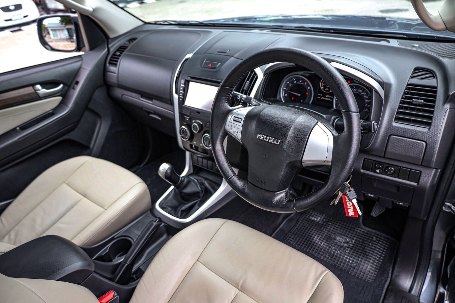 Isuzu Mu-x 1.9 MT PF-รถบ้านมือสอง