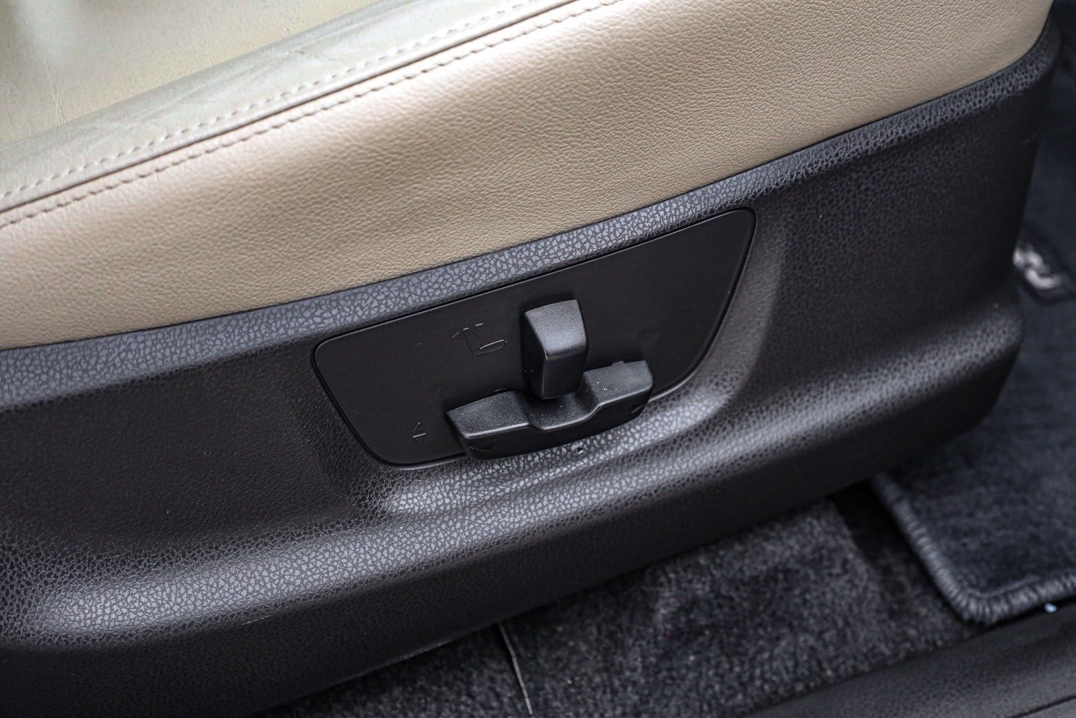 Isuzu Mu-x 1.9 MT PF-รถบ้านมือสอง