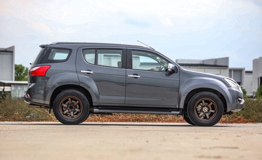 Isuzu Mu-x 1.9 MT PF-รถบ้านมือสอง
