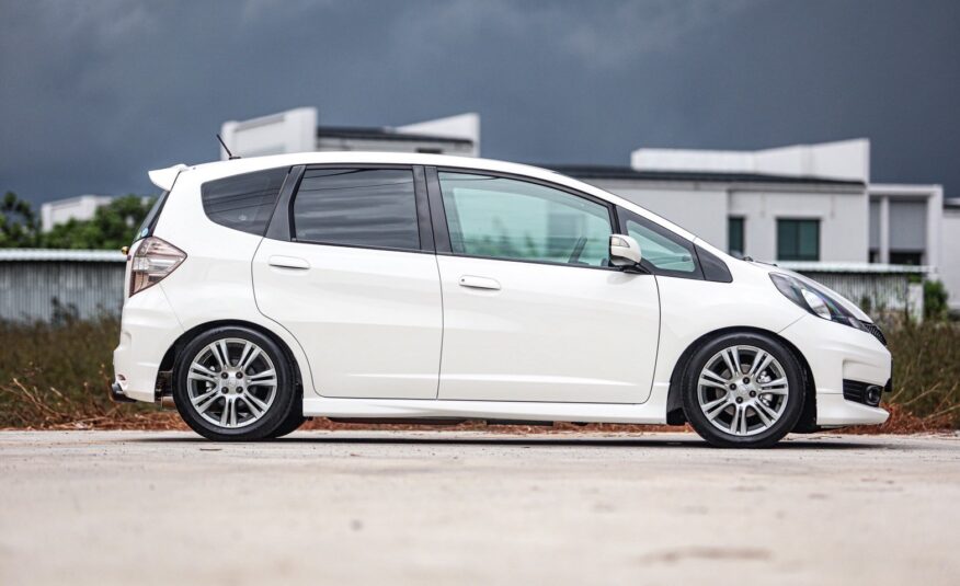 Honda Jazz Ge SV PF-รถบ้านมือสอง