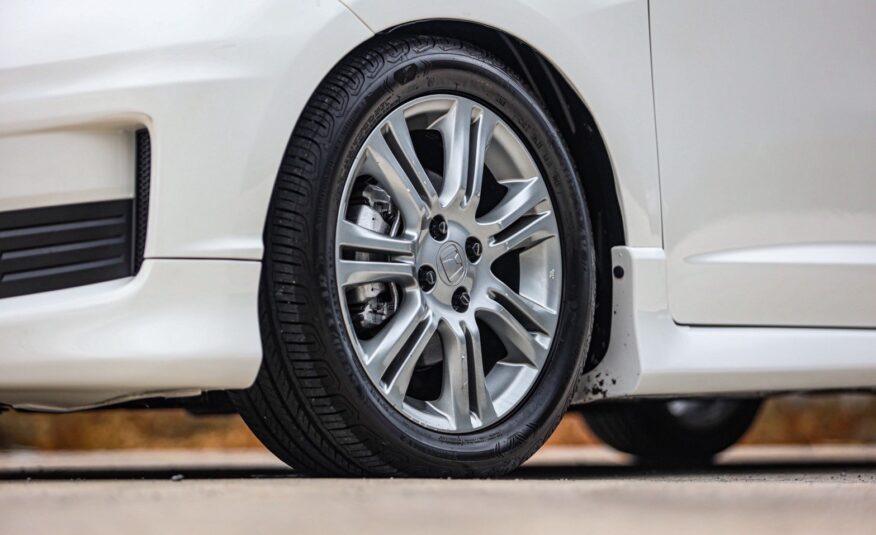 Honda Jazz Ge SV PF-รถบ้านมือสอง