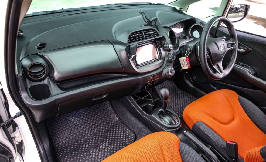 Honda Jazz Ge SV PF-รถบ้านมือสอง