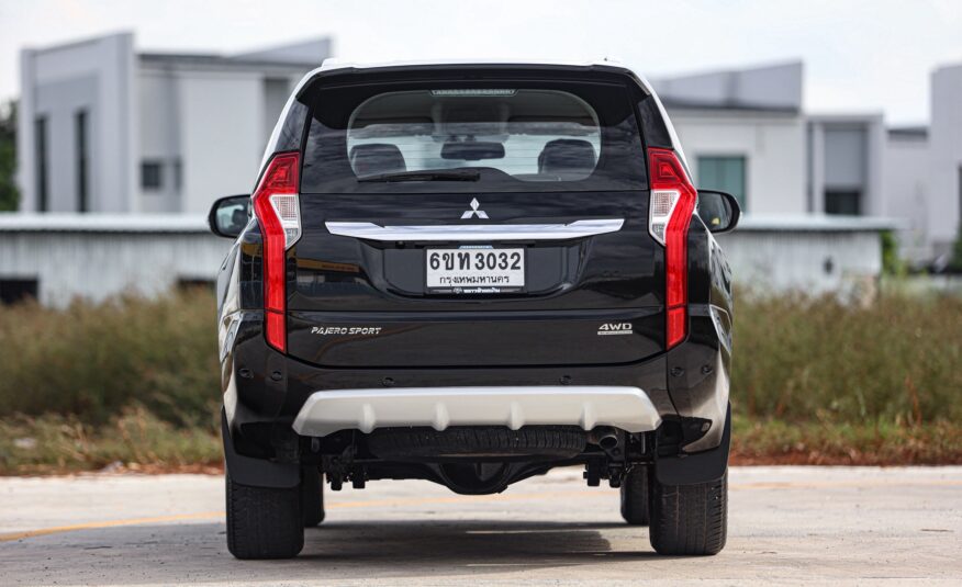 Mitsubishi Pajero Sport 2.4 GT Premium 4wd PF-รถบ้านมือสอง