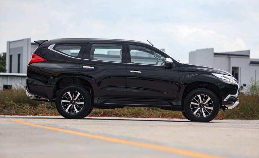 Mitsubishi Pajero Sport 2.4 GT Premium 4wd PF-รถบ้านมือสอง