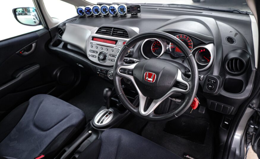 Honda Jazz Ge V PF-รถบ้านมือสอง
