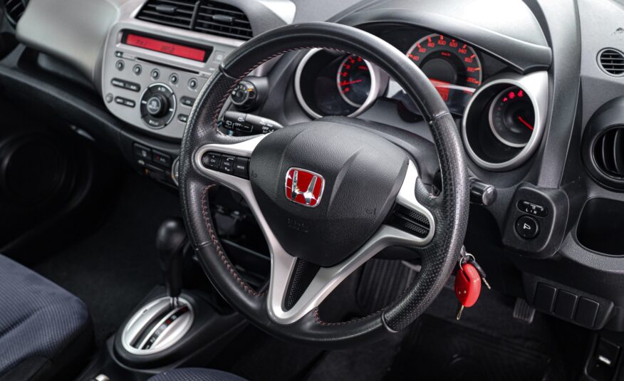 Honda Jazz Ge V PF-รถบ้านมือสอง