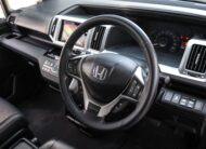 Honda Stepwagon Spada 2.0 EL PF-รถบ้านมือสอง