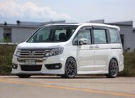Honda Stepwagon Spada 2.0 EL PF-รถบ้านมือสอง