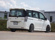 Honda Stepwagon Spada 2.0 EL PF-รถบ้านมือสอง