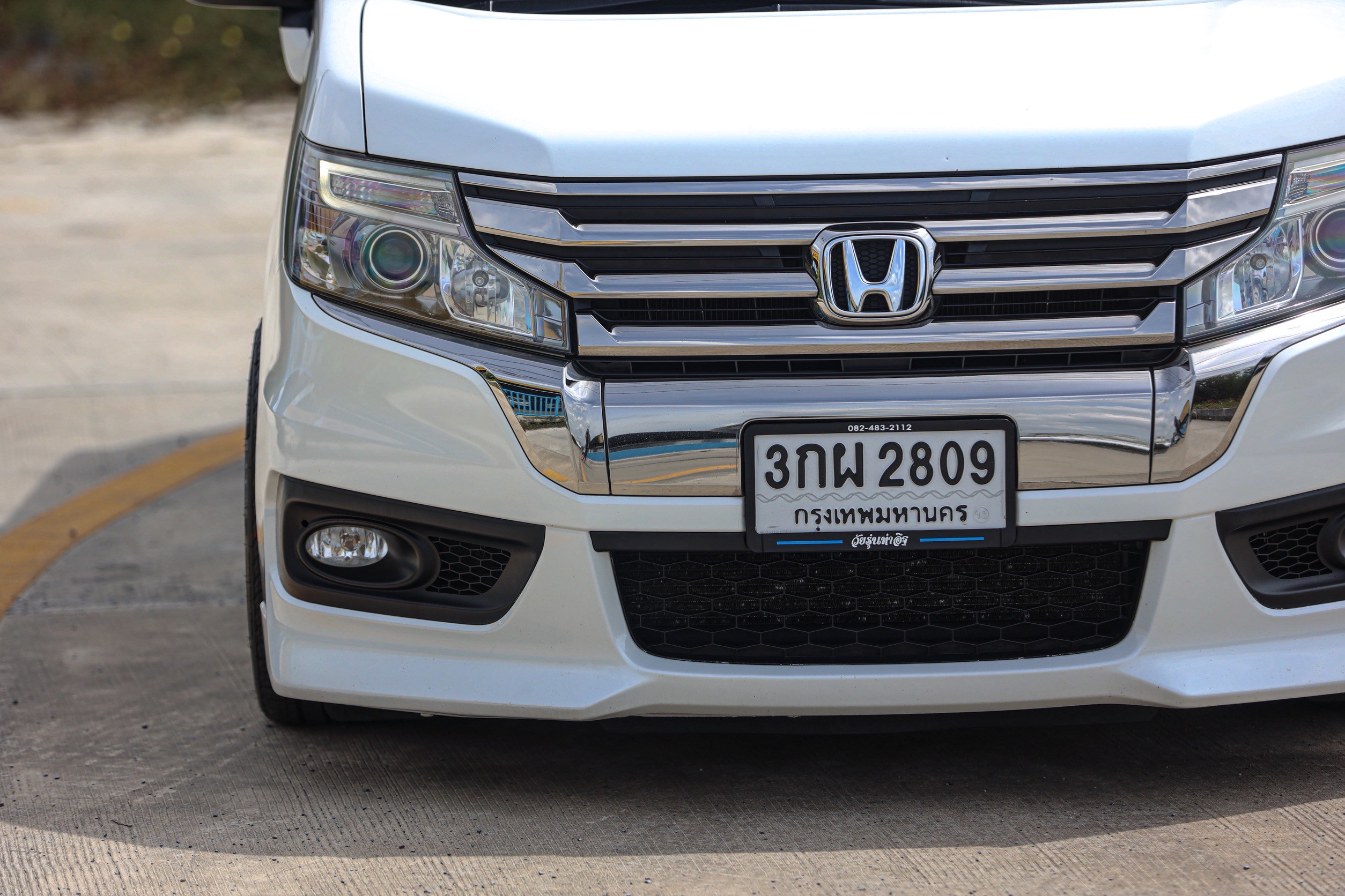 Honda Stepwagon Spada 2.0 EL PF-รถบ้านมือสอง