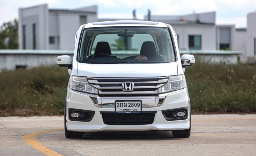 Honda Stepwagon Spada 2.0 EL PF-รถบ้านมือสอง