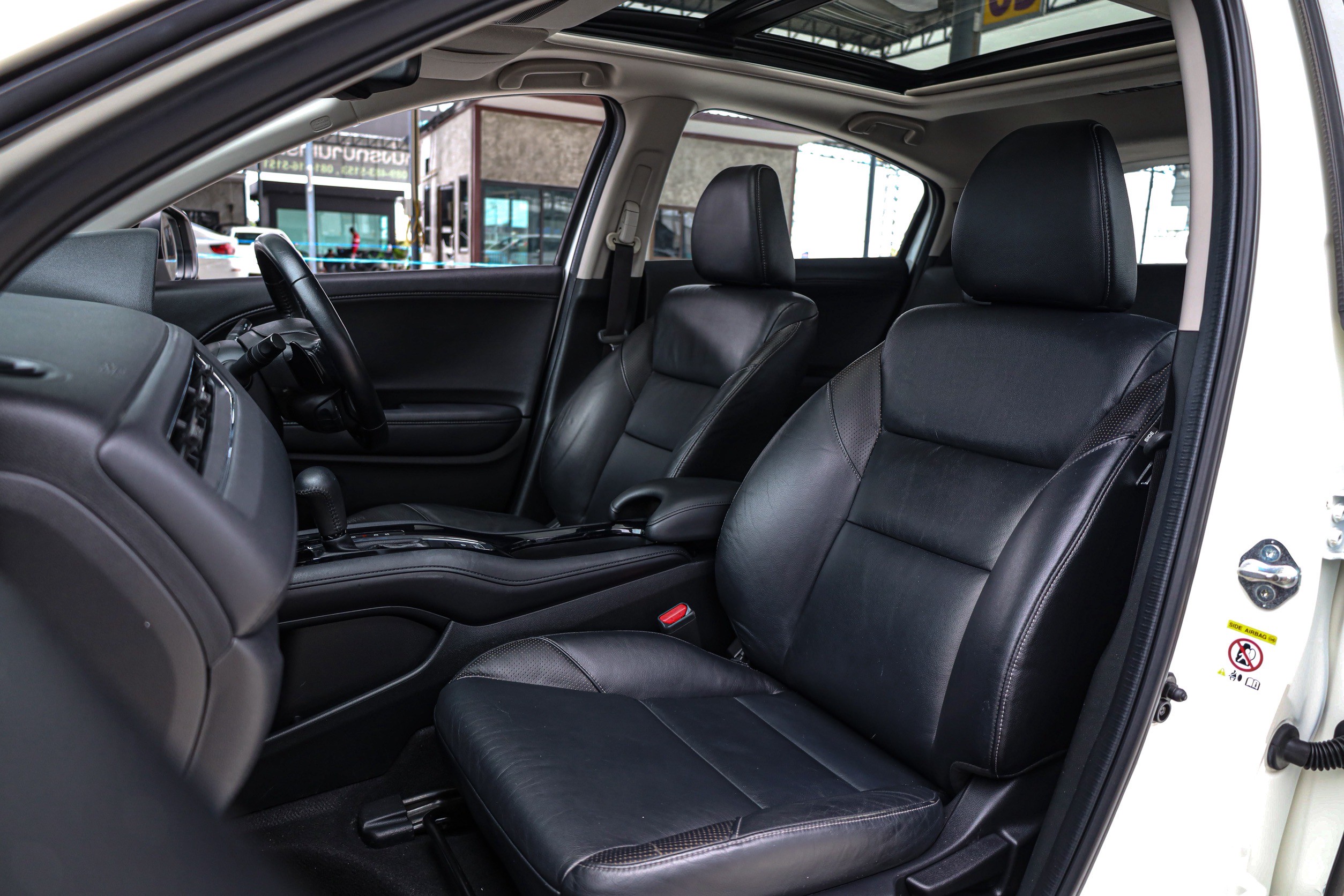 Honda HR-V EL Sunloof PF-รถบ้านมือสอง