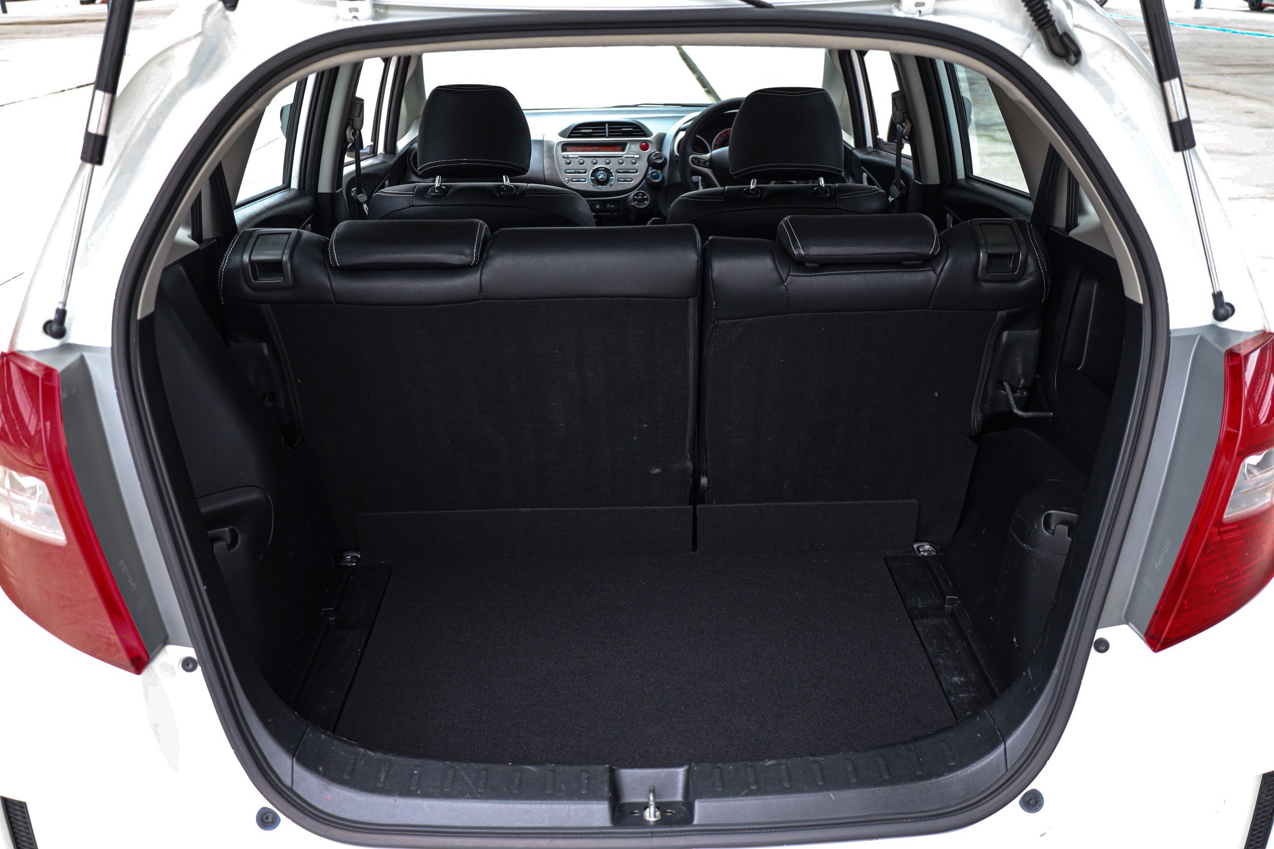 Honda Jazz Ge SV PF-รถบ้านมือสอง