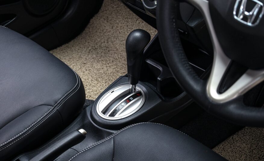 Honda Jazz Ge SV PF-รถบ้านมือสอง
