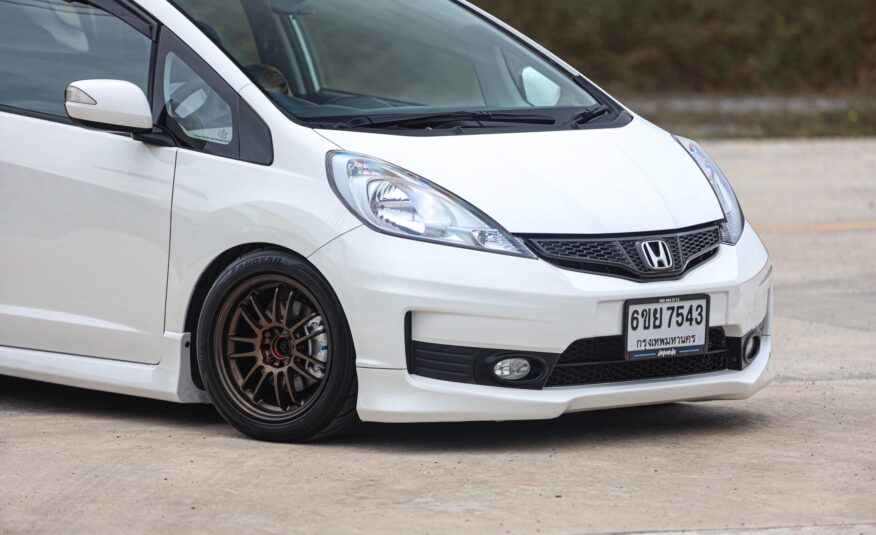 Honda Jazz Ge SV PF-รถบ้านมือสอง