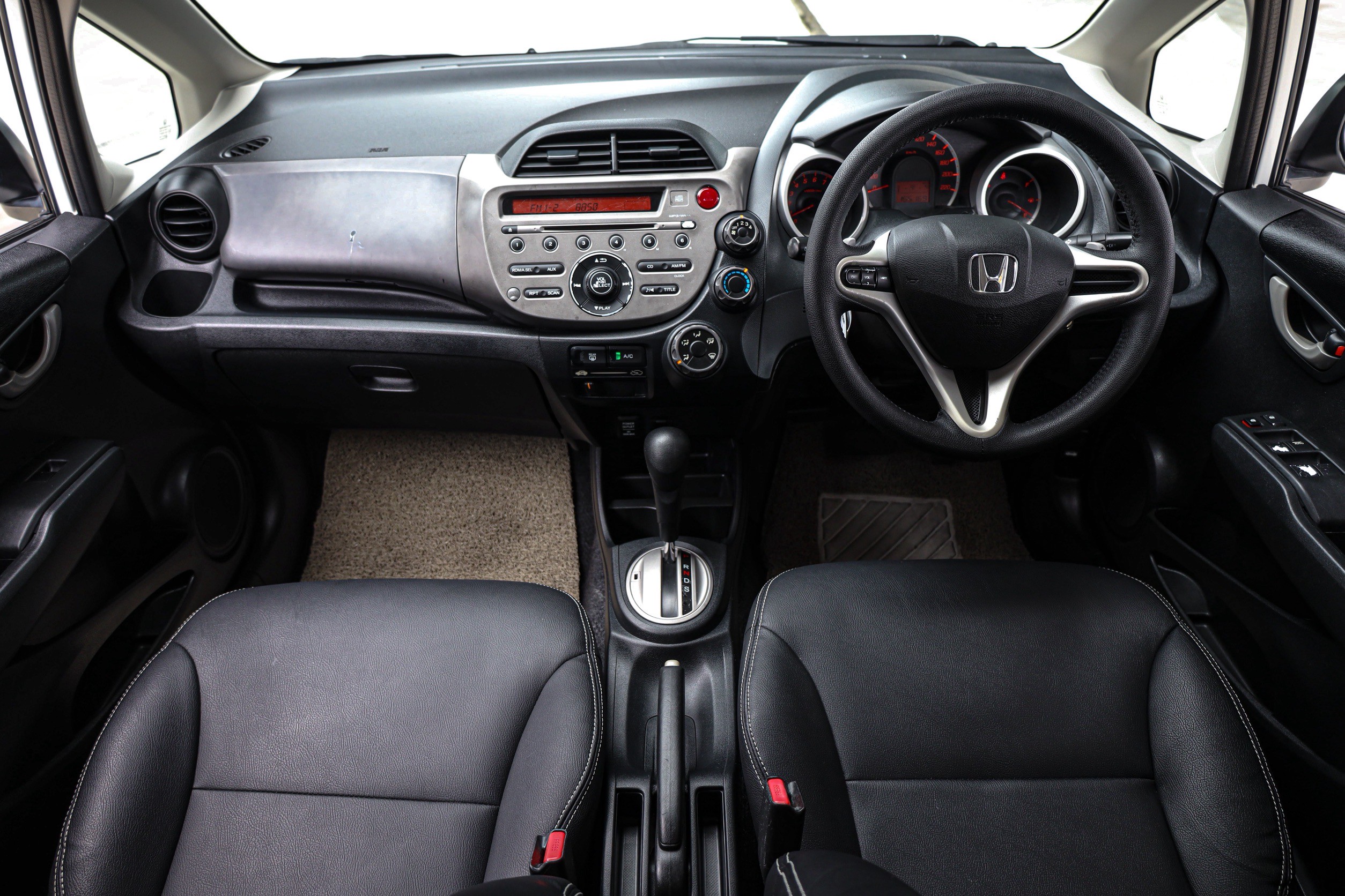 Honda Jazz Ge SV PF-รถบ้านมือสอง
