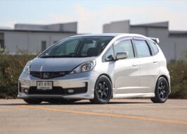 Honda Jazz Ge Japan PF-รถบ้านมือสอง