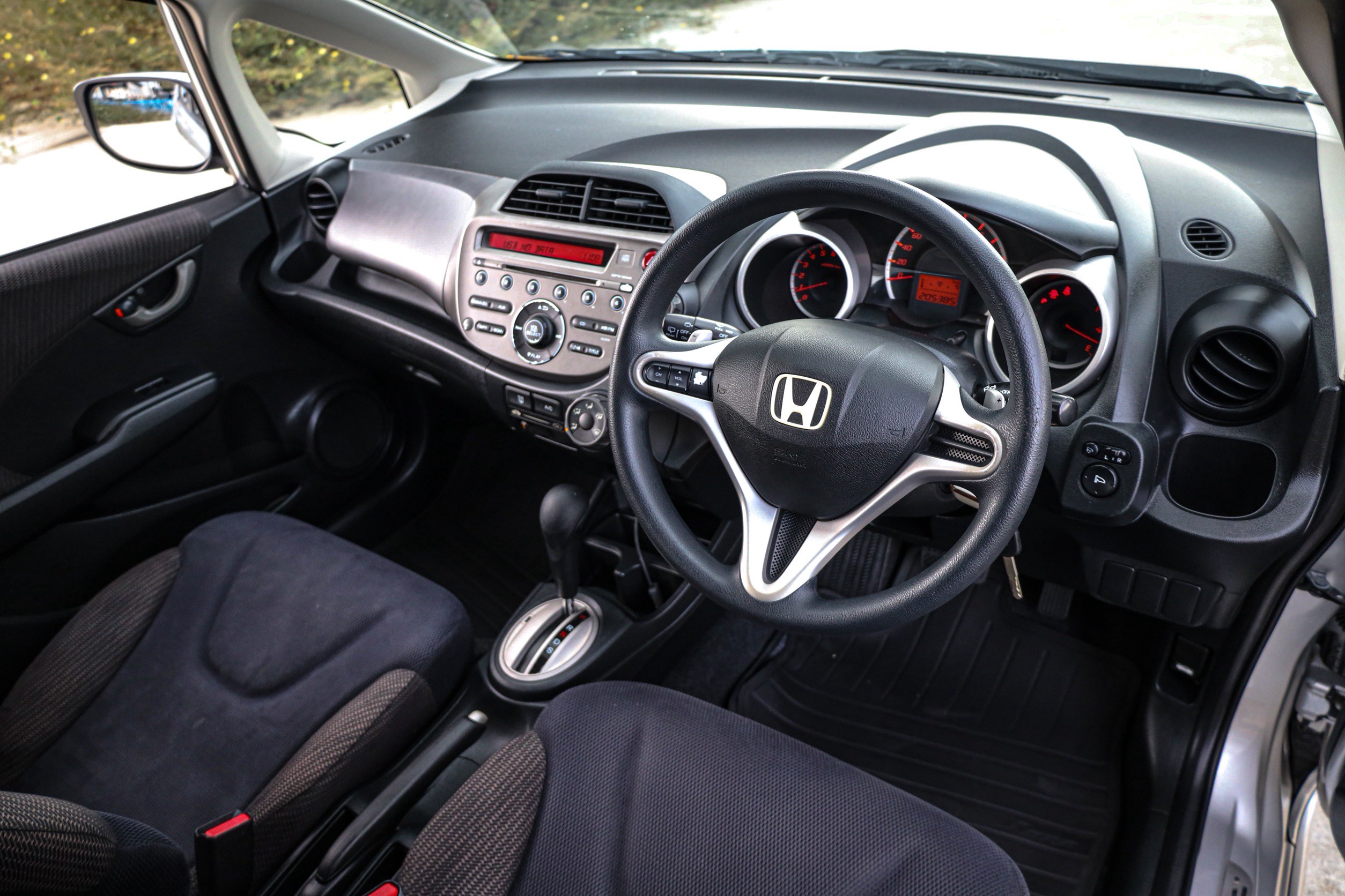 Honda Jazz Ge SV PF-รถบ้านมือสอง