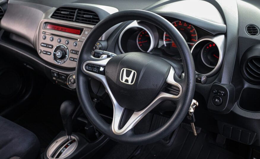 Honda Jazz Ge SV PF-รถบ้านมือสอง