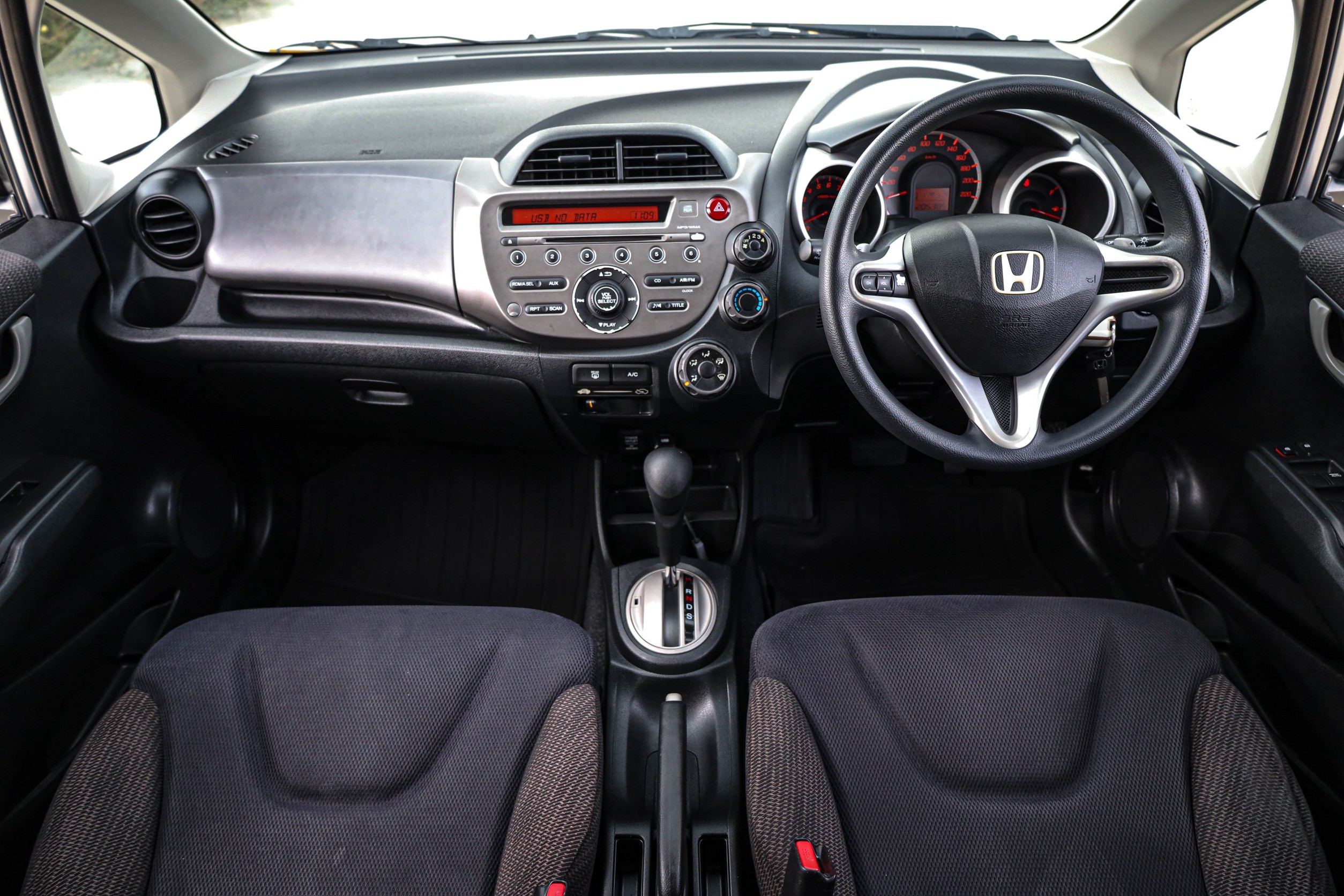 Honda Jazz Ge SV PF-รถบ้านมือสอง