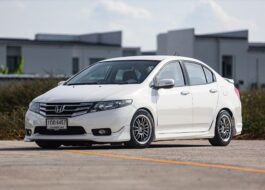 Honda City sv AT PF-รถบ้านมือสอง